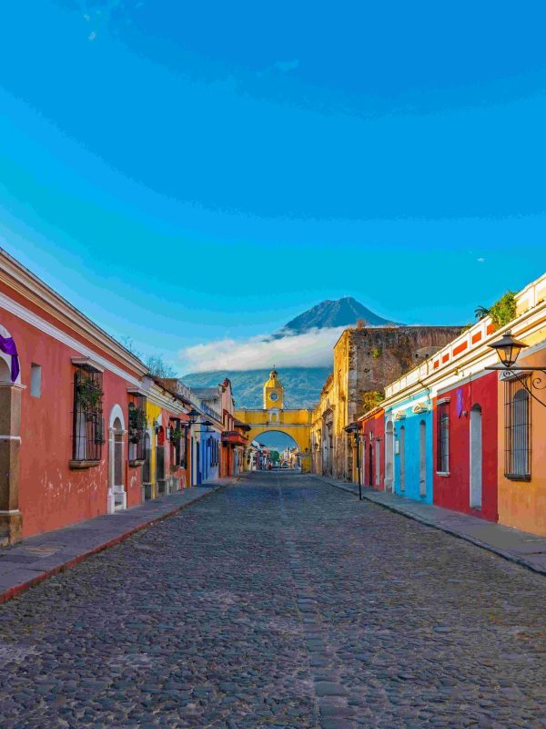 Volcano & Lake Retreat